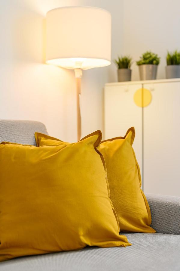Insubria 8-3Dx - Monolocale Cool Apartment Milano Exterior foto