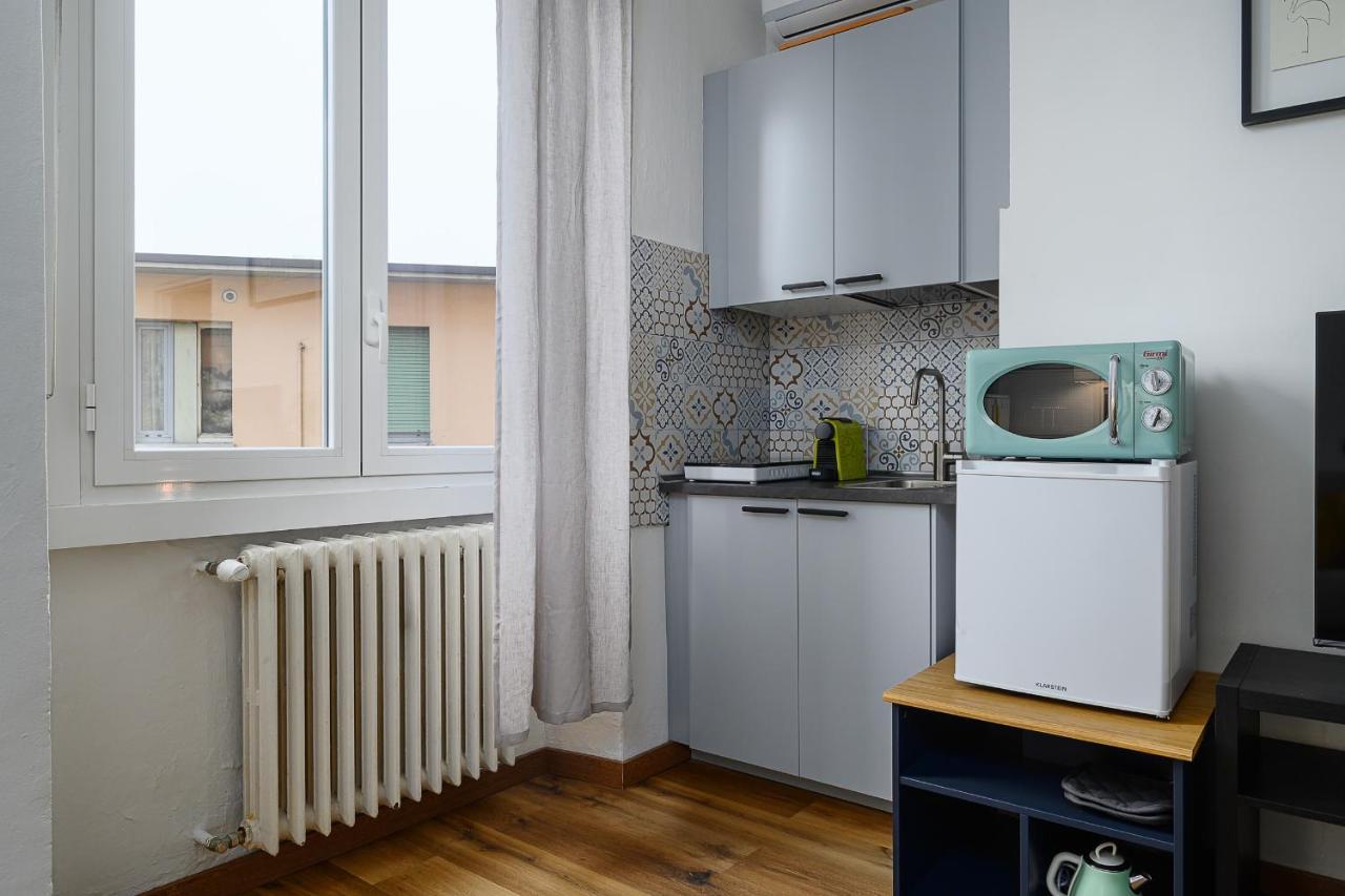 Insubria 8-3Dx - Monolocale Cool Apartment Milano Exterior foto