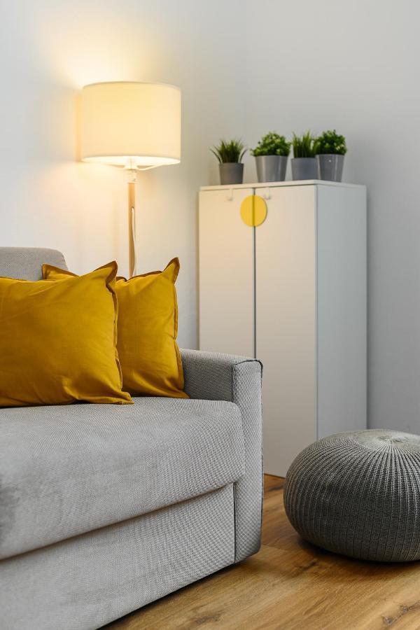 Insubria 8-3Dx - Monolocale Cool Apartment Milano Exterior foto
